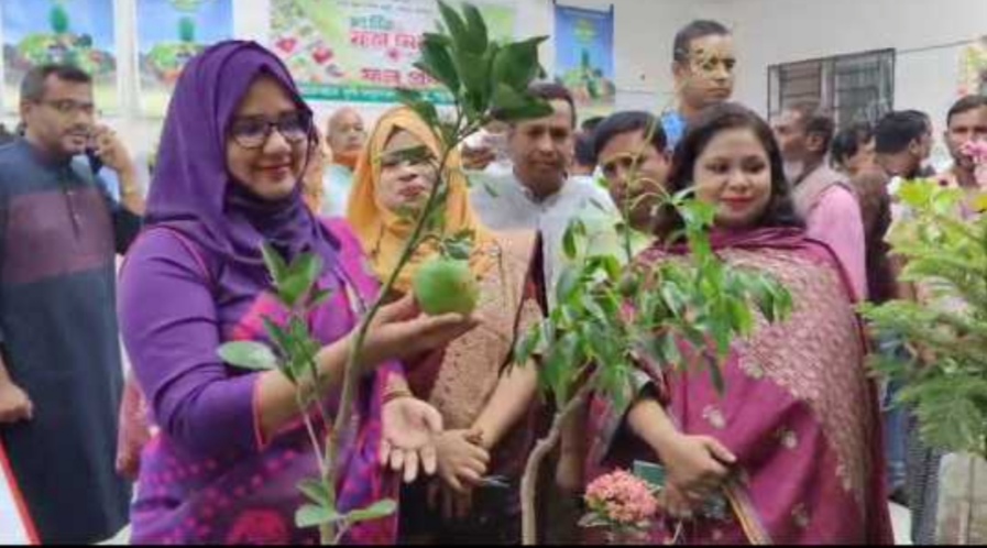 “দেশি ফলের পুষ্টিগুণ অনেক বেশি :লায়লা জান্নাতুল ফেরদৌস”