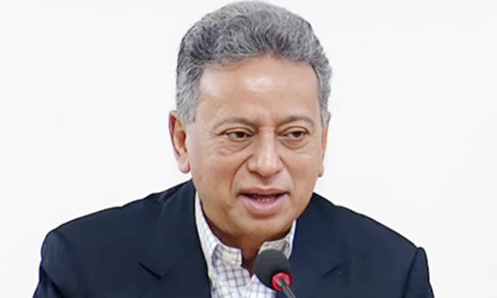 “একদল মুক্তিযুদ্ধ বিক্রি করে আরেকদল চব্বিশ, আমীর খুসরু”