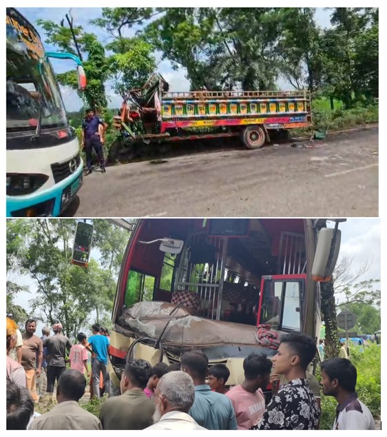 বাস-নছিমন সংঘর্ষে, ৩ গরু ব্যবসায়ী নিহত