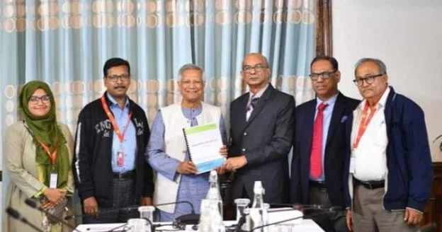 গুমের সঙ্গে হাসিনার যোগসাজেস পেয়েছে কমিশন, র্যাব বিলুপ্তির সুপারিশ’
