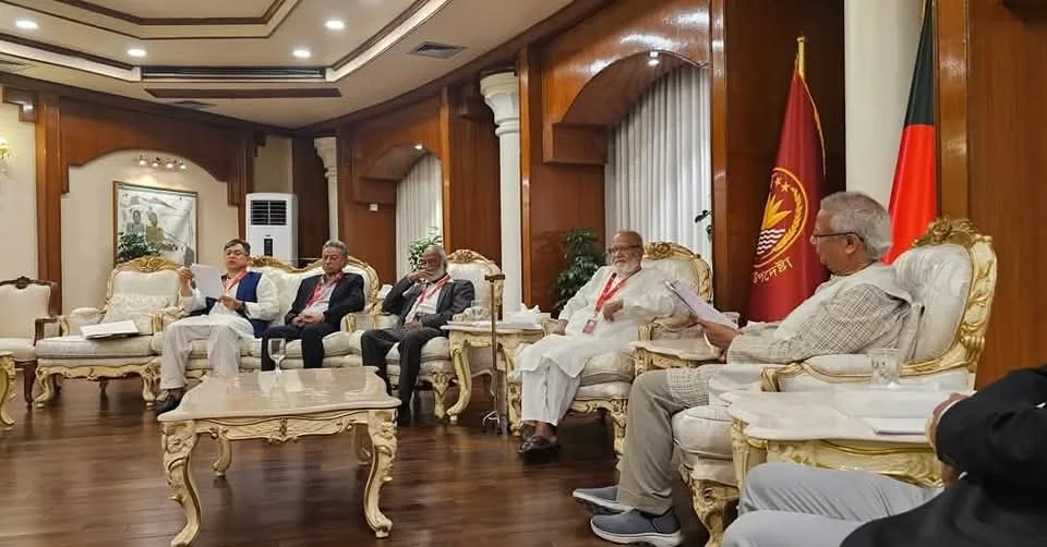 ২ ছাত্র উপদেষ্টা সহ তিনজনের পদত্যাগ দাবি বিএনপির