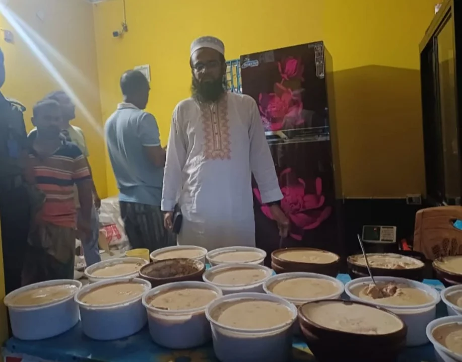 নষ্ট দই-মিষ্টি বিক্রির দায়ে ১০ হাজার টাকা জরিমানা