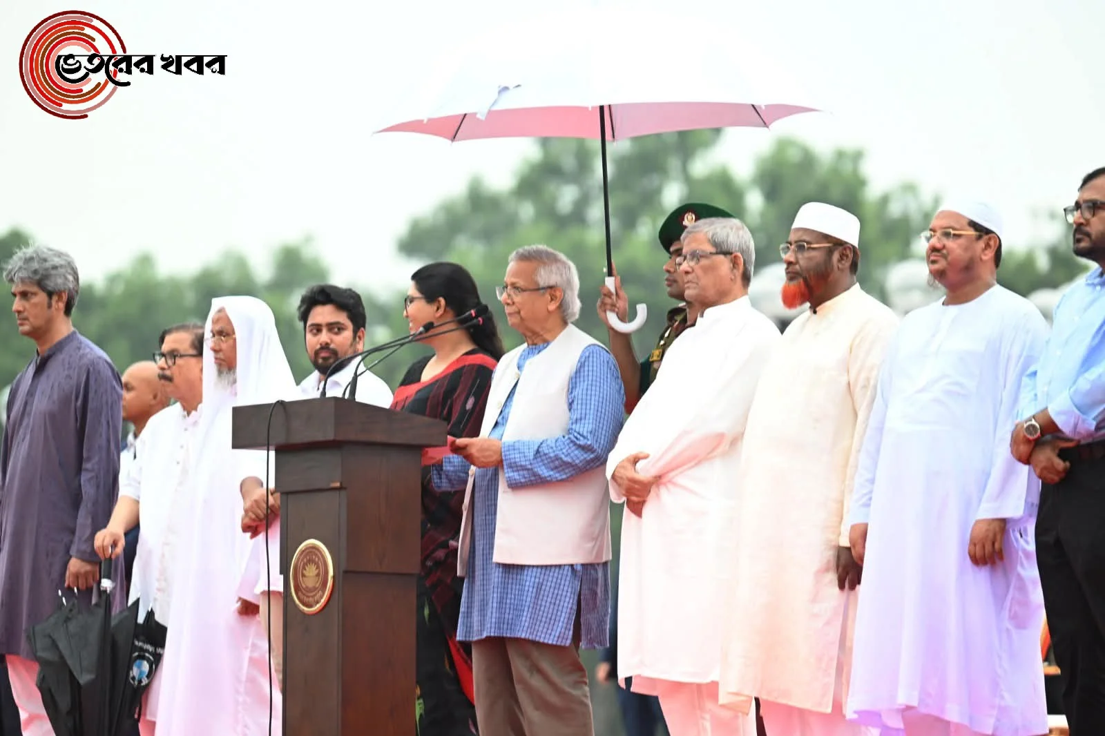 “জুলাই ঘোষণাপত্র জাতির সামনে: অন্তর্বর্তী সরকারের ভবিষ্যত রূপরেখা স্পষ্ট হলো আজ”