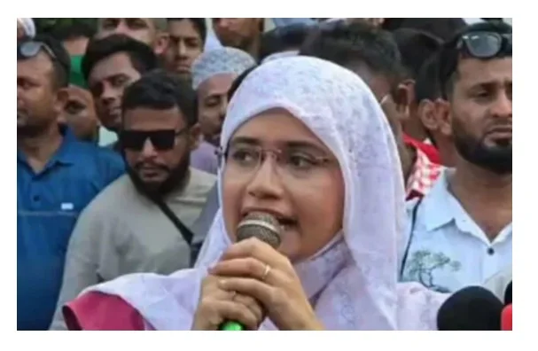 অন্তর্বর্তী সরকারের উপদেষ্টারা নিজেদের আখের গোছাচ্ছেন, শিক্ষকদের বেলায় টাকা নেই: সামান্তা শারমিন