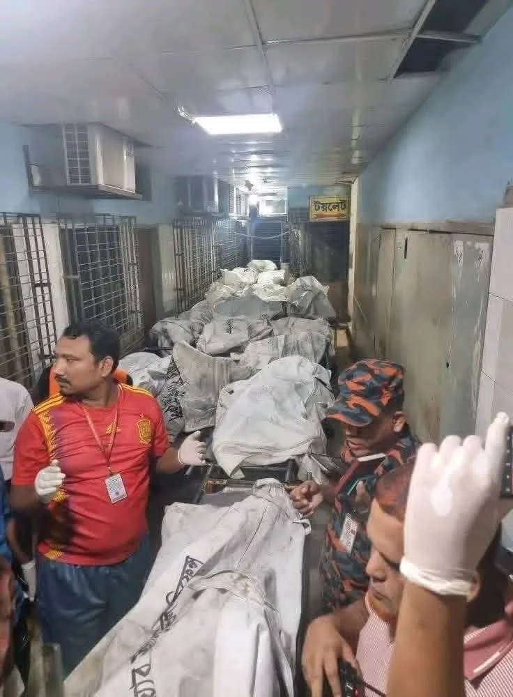 আগুনে পুড়ে ছাই ১৬ টি দেহ, রাষ্ট্রের কোন সাড়া নেই