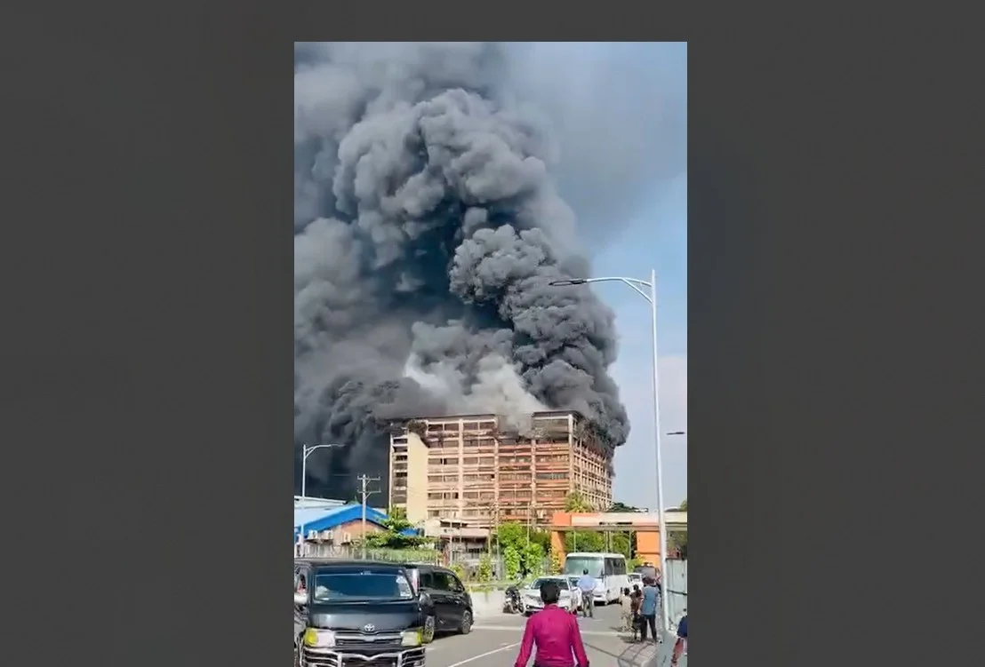 চট্টগ্রাম ইপিজেডে তোয়ালে উৎপাদনকারী কারখানায় ভয়াবহ আগুন