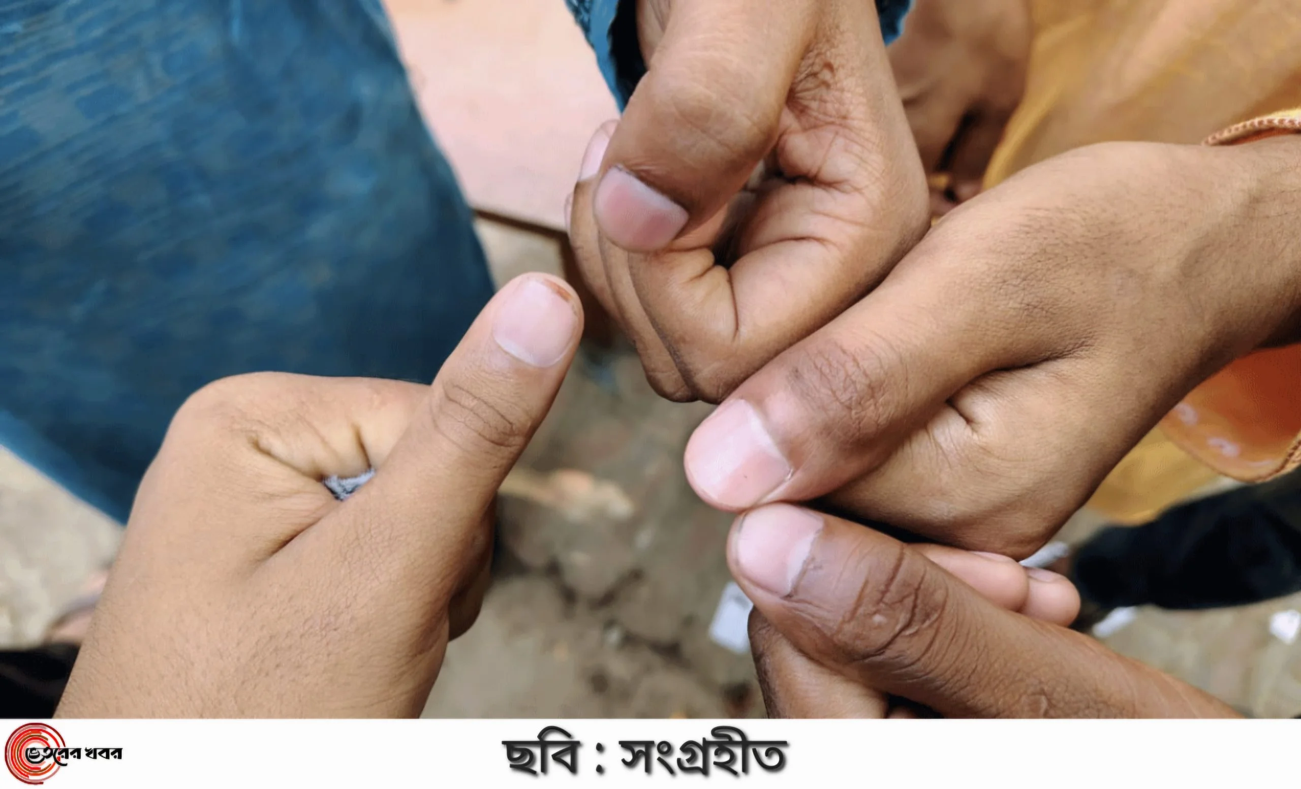 রাকসু নির্বাচনে অমোচনীয় কালি নিয়ে অভিযোগ ফাহিম রেজার