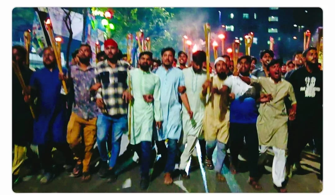 এনসিপির মশাল মিছিলে ‘জয় বাংলা’ স্লোগান, মুহূর্তে উত্তেজনা