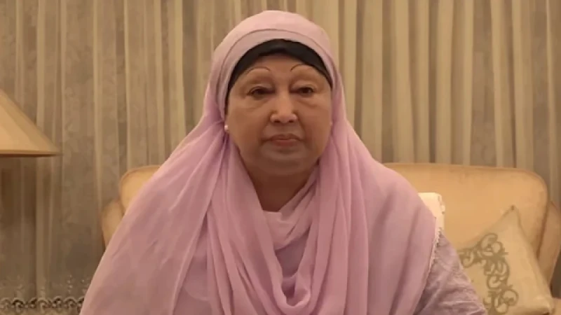 মধ্যরাতে চিকিৎসকদের মিটিং, খালেদা জিয়া সংকটময় মূহুর্তে আছেন।