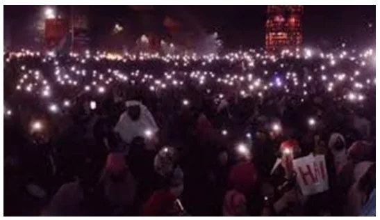 মধ্যরাতে উত্তাল শাহবাগ, হাদীর হত্যার দ্রুত বিচারের দাবি