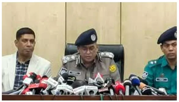 হাদি হত্যা মামলার প্রধান আসামিরা ভারতে পালিয়েছেন, দুই ভারতীয় নাগরিক গ্রেপ্তার