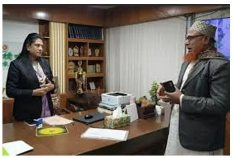 পাঁচ মিনিট দেরিতে মনোনয়ন জমা দিতে গিয়ে কান্নায় ভেঙে পড়লেন এবি পার্টির প্রার্থী