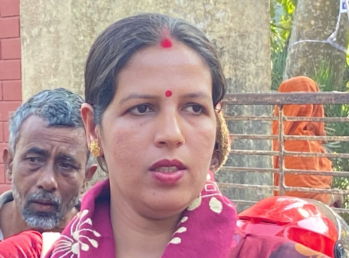 কোটালীপাড়ায় প্রাথমিক শিক্ষকের বদলীর দাবীতে ২ দিন ধরে শিক্ষার্থী শুন্য বিদ্যালয়