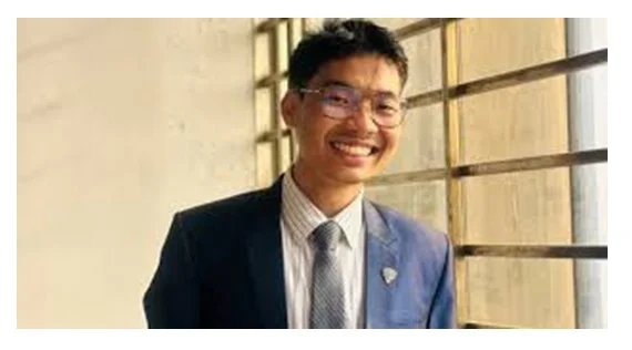 বিতর্কের মুখে ডাকসু সদস্য সর্বমিত্র চাকমার পদত্যাগ ঘোষণা