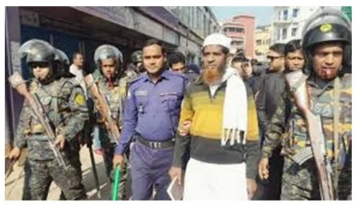 চুয়াডাঙ্গায় ভোটকেন্দ্রের পাশে নগদ টাকাসহ জামায়াত নেতা আটক