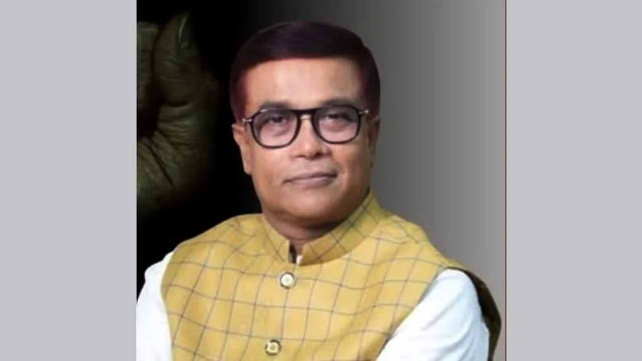 সাত খুন মামলার আইনজীবী সাখাওয়াত হলেন নারায়ণগঞ্জ সিটি করপোরেশনের প্রশাসক।