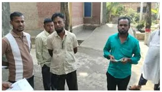 ফেনীতে সড়ক দুর্ঘটনায় নিহতদের পরিবারে সহায়তা