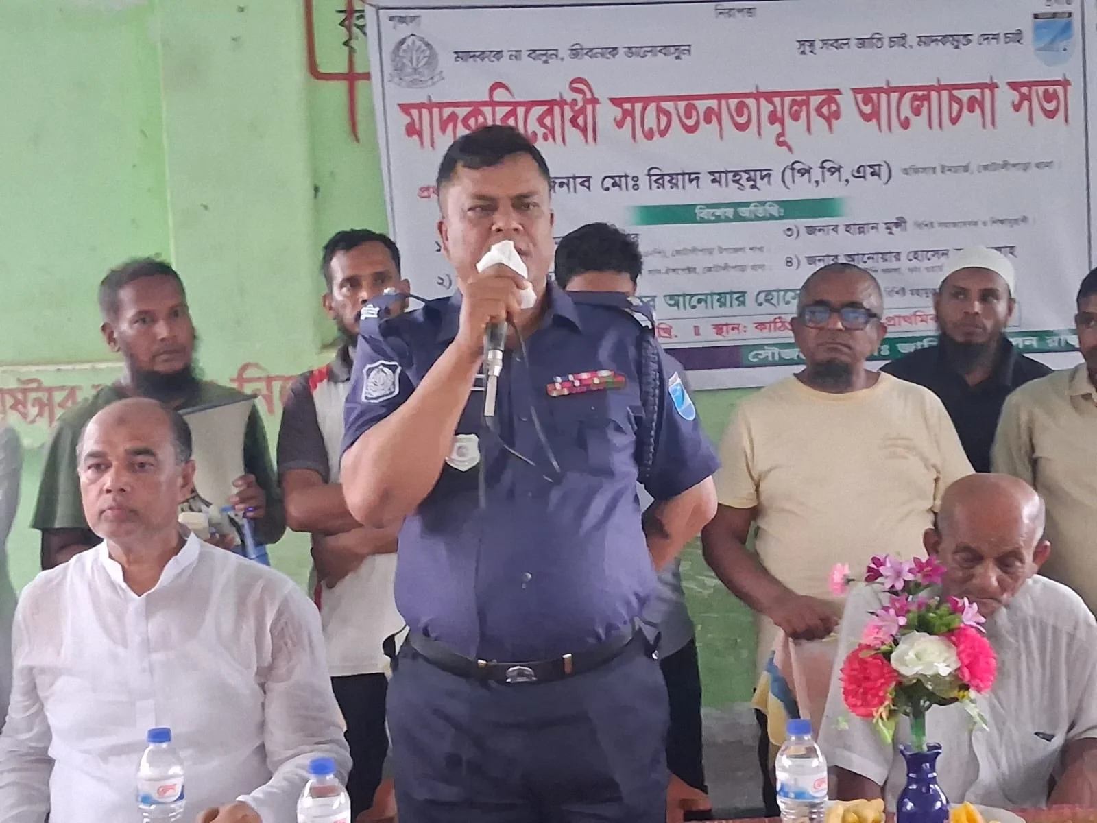 কোটালীপাড়ায় মাদক নির্মূলে বিশেষ অভিযান শুরুর ঘোষণা দিলেন ওসি রিয়াদ মাহমুদ