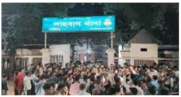ঢাবিতে ছাত্রদল-শিবির সংঘর্ষ, আহত ৮