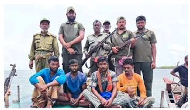 সুন্দরবনে বনদস্যুদের সঙ্গে গোলাগুলি, উদ্ধার ৪ জেলে