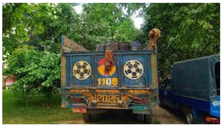 মাগুরায় তেলভর্তি ট্রাক ছিনতাই, চালক হত্যা, গ্রেপ্তার ৪