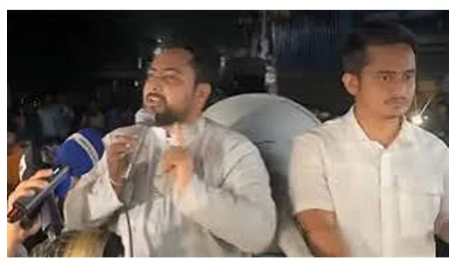 সাভারের বিস্ফোরণে প্রশাসনকে দায়ী করলেন নাহিদ ইসলাম