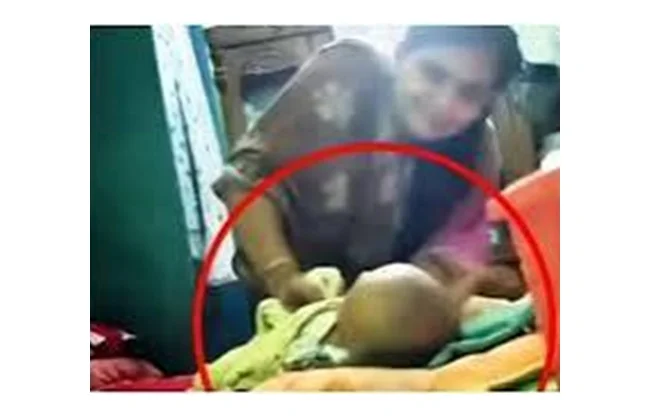 নরসিংদীতে দুই মাসের শিশুর পা ভাঙার অভিযোগ চাচীর বিরুদ্ধে